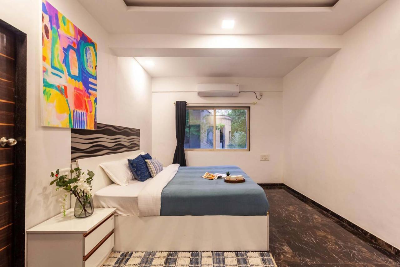 Stayvista'S Vine & Splash - Riverside Villa With An Infinity Pool And Indoor Games Karjat Eksteriør bilde